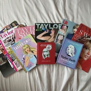 Taylor Swift Magazines and books